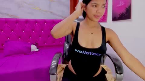 Ximena Ruiz  online show from January 11, 1:16 pm