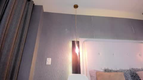   ximena  online show from February 25, 1:20 pm