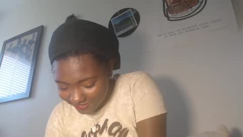 Ximora online show from February 15, 8:08 pm