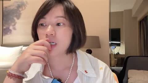 xinbao799322 online show from July 31, 11:44 am