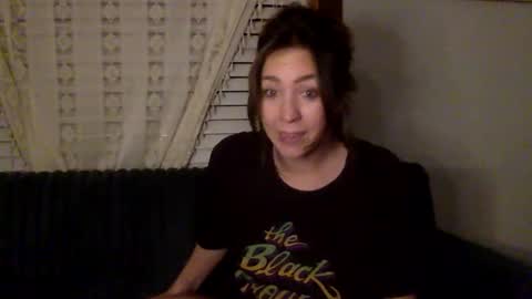 xLacyy online show from February 25, 4:44 am