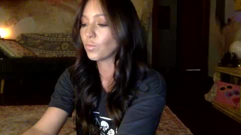 xLacyy online show from January 29, 3:22 am