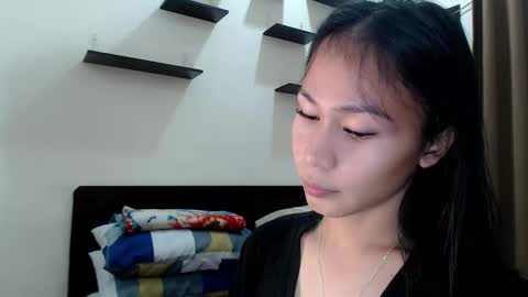 Alice online show from March 13, 5:03 pm