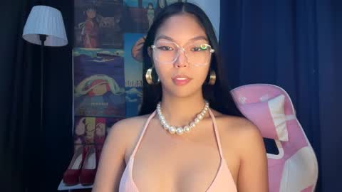 Snapshot of xmonica_cummerx chatting on January 15, 7:48 am Sweet Monica online show from January 15, 7:48 am