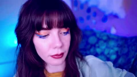 Bella Bondai online show from September 14, 1:25 am