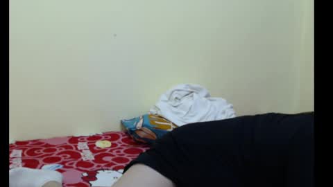 Snapshot of xsexyhotmomma69x chatting on February 1, 6:00 am merayel online show from February 1, 6:00 am