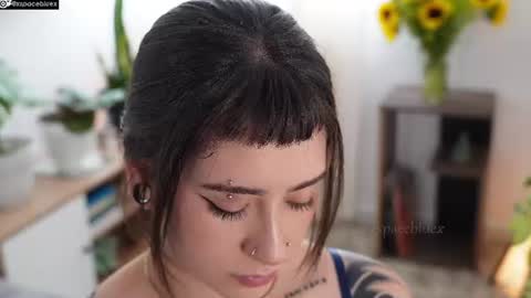 Blue online show from July 7, 7:27 pm