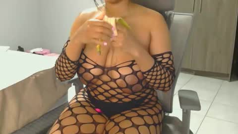 spykeXtee online show from October 4, 2:39 am