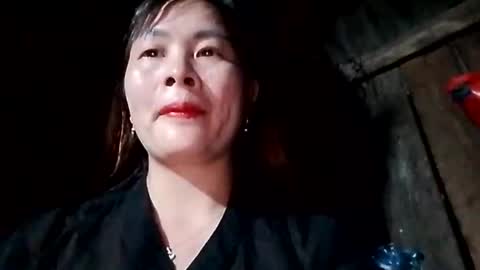 xuxulove00 online show from May 17, 1:21 pm