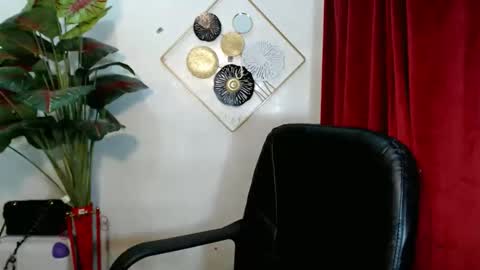 Snapshot of xxapplebabexx chatting on October 13, 12:57 am xxapplebabexx online show from October 13, 12:57 am