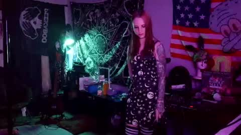 Lilith online show from July 13, 3:40 am