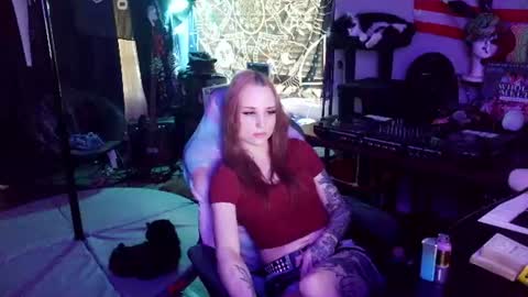 Lilith online show from July 6, 1:11 am