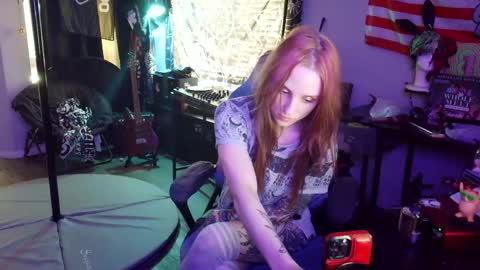 Lilith online show from June 6, 11:00 pm
