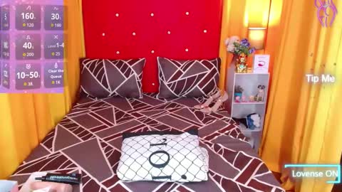 xxnewsweetasianxx online show from May 4, 12:14 am