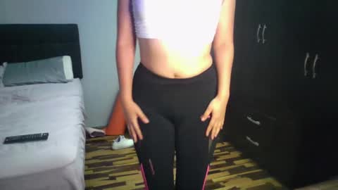 Sophi 3 online show from February 18, 12:59 am