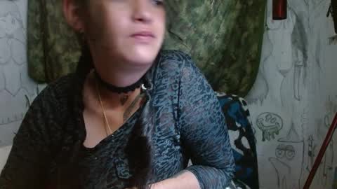   LILI  online show from February 17, 3:04 am