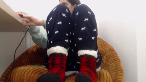 Snapshot of xxxbellalola chatting on January 19, 2:15 am Lola online show from January 19, 2:15 am