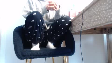 Snapshot of xxxbellalola chatting on March 5, 2:34 pm Lola online show from March 5, 2:34 pm