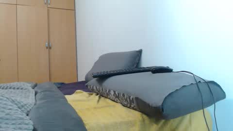 Snapshot of xxxbustybabe27x chatting on October 2, 5:29 pm Ayanda online show from October 2, 5:29 pm