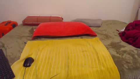 Ayanda online show from January 10, 2:11 pm