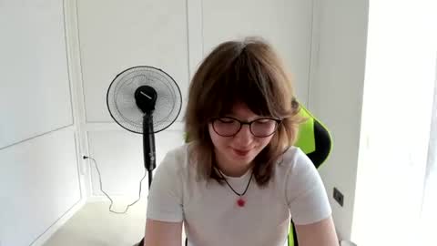 Sofia online show from June 21, 6:39 am