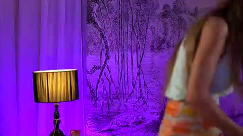 Yamira online show from July 9, 6:54 pm