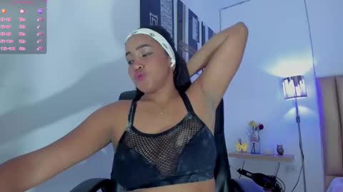 Naomi online show from September 25, 9:34 pm