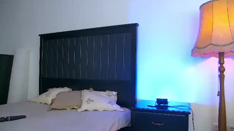 yanira_ass_ online show from June 14, 4:03 am