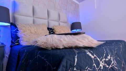 Yara Bliss  online show from December 22, 4:32 pm