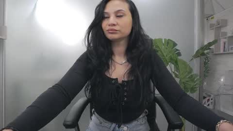 Yara online show from May 3, 3:21 am