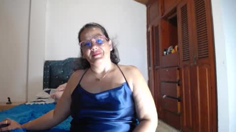 Snapshot of yazmin_mature chatting on September 23, 1:26 am Jasmin online show from September 23, 1:26 am