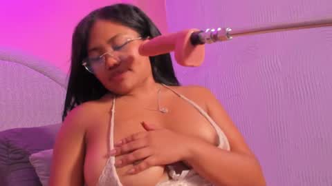 yeika_foxy online show from July 28, 4:39 pm