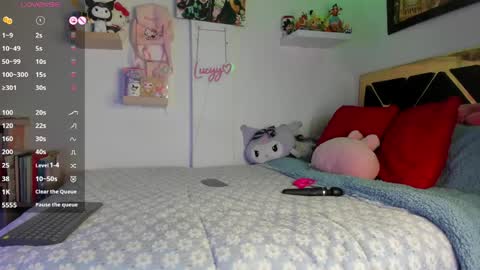 lucy online show from May 3, 10:02 pm