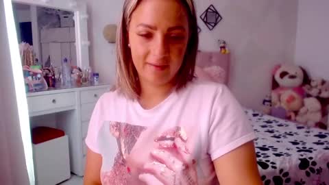 Snapshot of yokiko_daring chatting on December 20, 2:27 pm yokiko online show from December 20, 2:27 pm