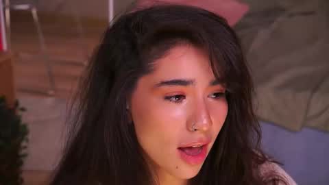 Yoko online show from January 19, 6:09 am