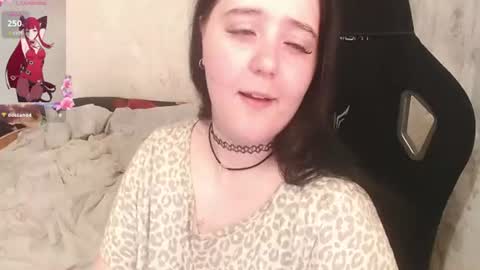 your_8a8y online show from July 27, 3:09 pm