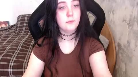 your_8a8y online show from June 9, 2:49 pm