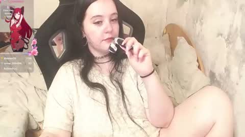 your_8a8y online show from July 28, 6:20 pm