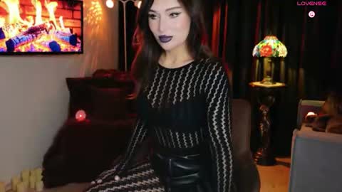 Goddess Alana online show from June 12, 4:15 pm