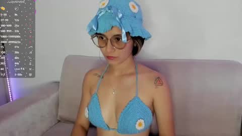 Snapshot of your_lilacute1 chatting on January 30, 11:24 pm Lila online show from January 30, 11:24 pm