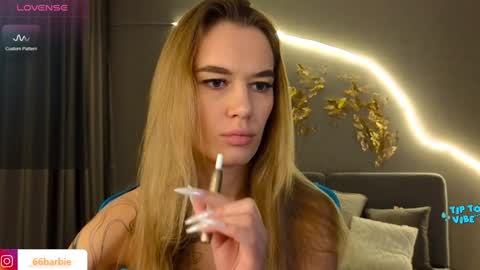 Jessica Loyd online show from January 20, 9:35 am