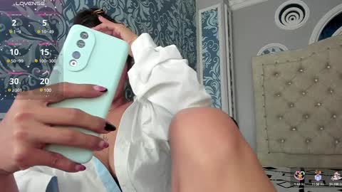 Salome online show from February 5, 7:53 pm