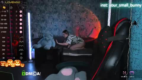 Molly online show from October 21, 2:59 am