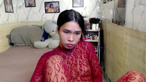 your_twinkletoes18 online show from June 18, 4:25 am
