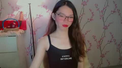 KESHA online show from February 19, 5:49 am