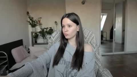 Aida online show from September 15, 12:02 pm