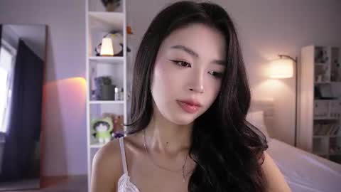 yourlittlesunrise_ online show from June 28, 4:52 am