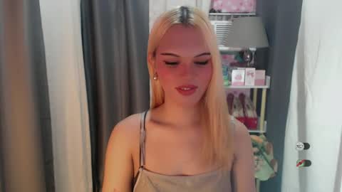 KYLIE MORE online show from June 21, 7:01 am