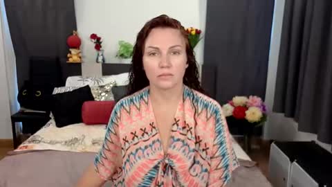 Snapshot of yourmysterycharm chatting on September 24, 5:50 am yourmysterycharm online show from September 24, 5:50 am