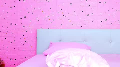      online show from September 13, 7:55 pm